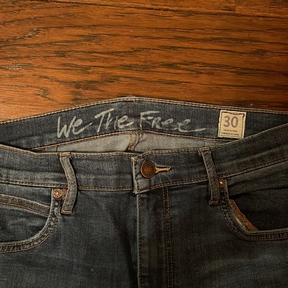 Free People High-Waisted Jeans - Size 30 - Picture 2 of 3